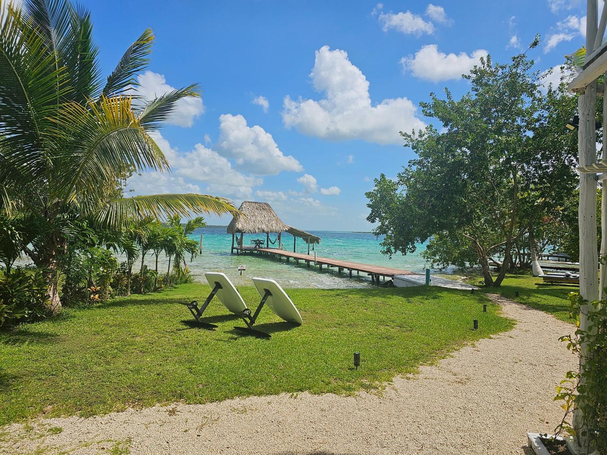 Cabana Con Muelle Privado En La Laguna De باكالار المظهر الخارجي الصورة